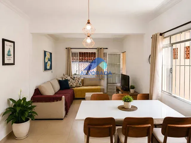 Sobrado 3 quartos e 2 banheiros, à venda, no bairro Cidade Vista Verde em São José dos Campos