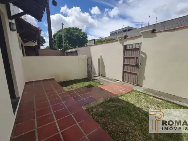 Sobrado com 169m² 3 quartos e 2 banheiros, para alugar, no bairro Tarumã em Curitiba