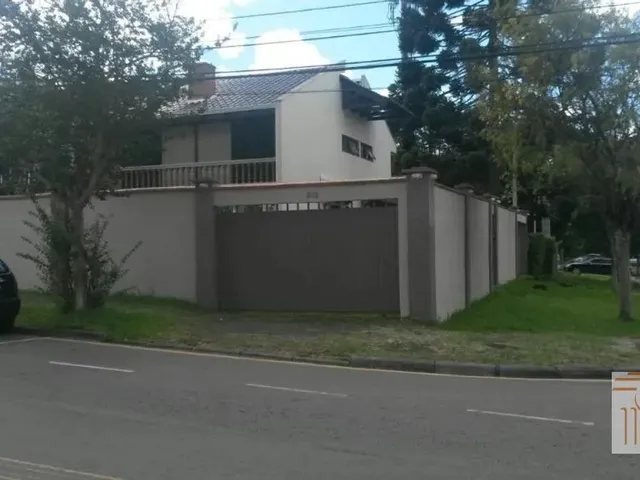 Sobrado com 169m² 3 quartos e 2 banheiros, para alugar, no bairro Tarumã em Curitiba