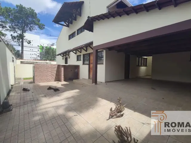 Sobrado com 169m² 3 quartos e 2 banheiros, para alugar, no bairro Tarumã em Curitiba