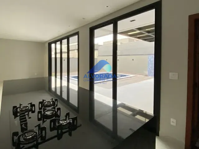 Sobrado com 451m² 4 quartos e 6 banheiros, à venda, no bairro Loteamento Vivant Urbanova em São José dos Campos