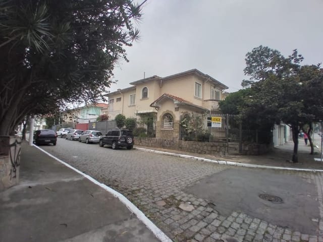 Sobrado com 260m² 3 quartos e 2 banheiros, à venda, no bairro Mirandópolis em São Paulo