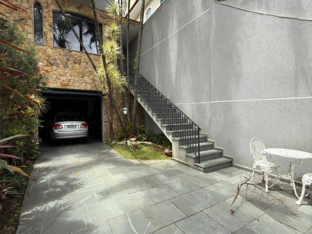 Sobrado com 209m² 4 quartos e 3 banheiros, à venda, no bairro Vila Mazzei em São Paulo