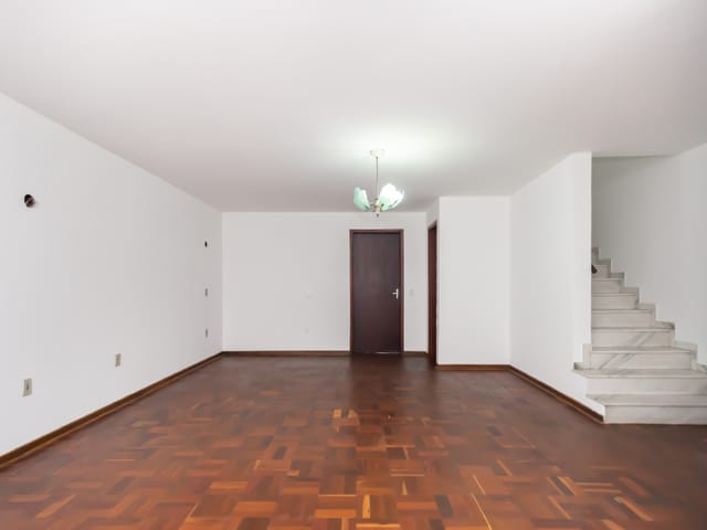 Sobrado com 140m² 3 quartos e 4 banheiros, à venda, no bairro Vila Alexandria em São Paulo
