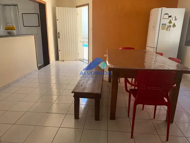 Sobrado com 425m² 3 quartos e 4 banheiros, à venda, no bairro Jardim Alvorada em São José dos Campos