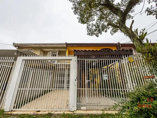 Sobrado 3 quartos e 1 banheiro, à venda, no bairro Capão Raso em Curitiba