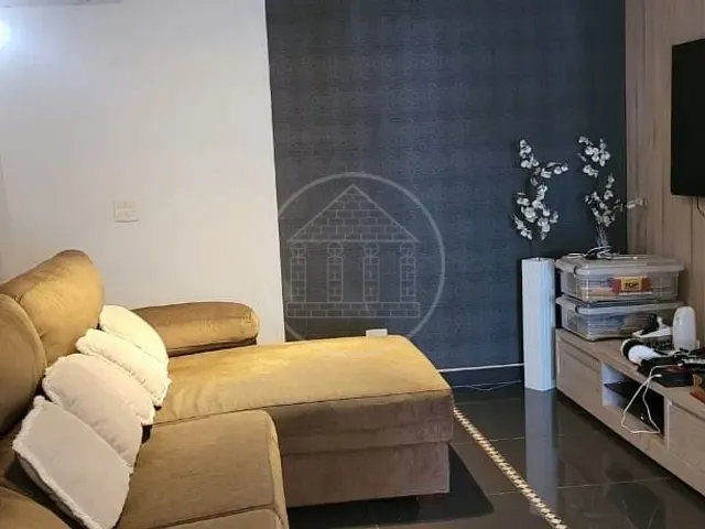 Sobrado com 400m² 4 quartos e 4 banheiros, à venda, no bairro Parque do Castelo em São Paulo