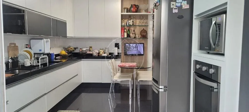 Sobrado, 4 quartos, 385 m² - Foto 29