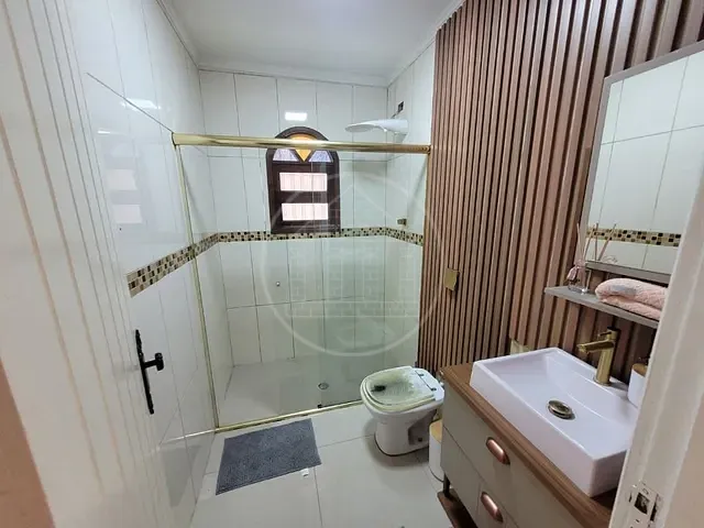 Sobrado com 250m² 3 quartos e 3 banheiros, à venda, no bairro Jardim Noronha em São Paulo