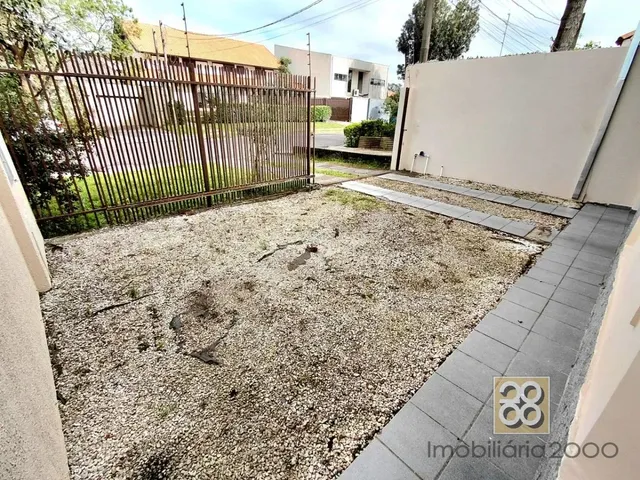 Sobrado 3 quartos e 1 banheiro, para alugar, no bairro Cajuru em Curitiba