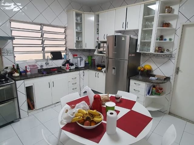 Sobrado com 128m² 3 quartos e 2 banheiros, à venda, no bairro Jardim Santo Eduardo em Embu das Artes