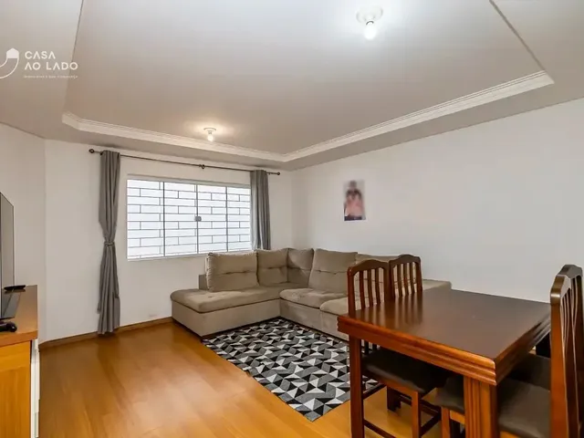 Sobrado 3 quartos e 3 banheiros, à venda, no bairro Guaíra em Curitiba