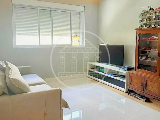 Sobrado com 415m² 4 quartos e 5 banheiros, à venda, no bairro Vila Madalena em São Paulo