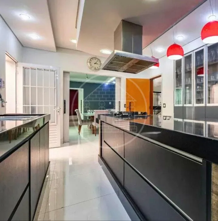 Sobrado, 4 quartos, 300 m² - Foto 2