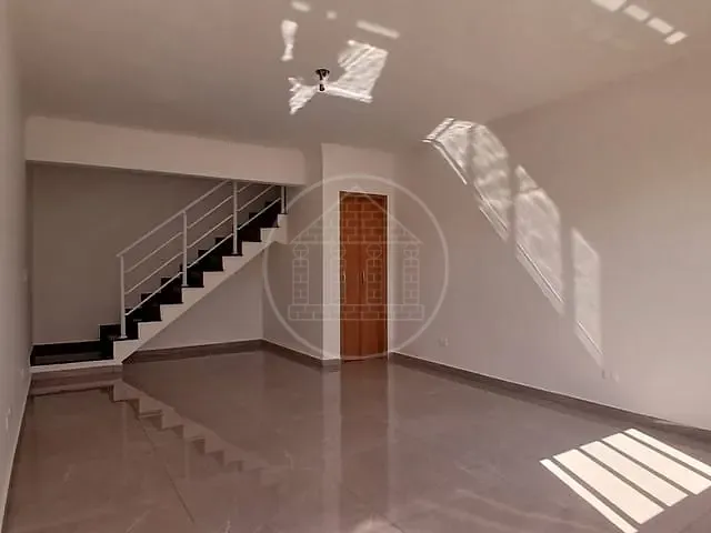 Sobrado com 90m² 2 quartos e 1 banheiro, à venda, no bairro Pedreira em São Paulo