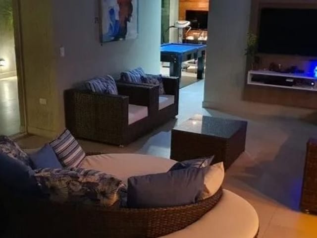 Sobrado com 620m² 4 quartos e 7 banheiros, à venda, no bairro Parque Terra Nova II em São Bernardo do Campo