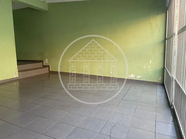 Sobrado com 175m² 6 quartos e 3 banheiros, à venda, no bairro Vila Santana em São Paulo