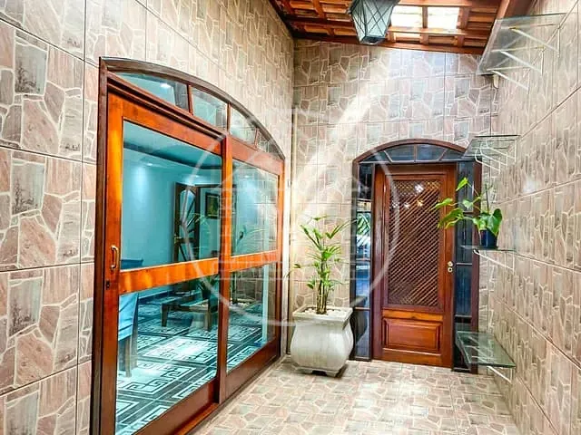 Sobrado com 200m² 3 quartos e 2 banheiros, à venda, no bairro Vila São José em São Paulo