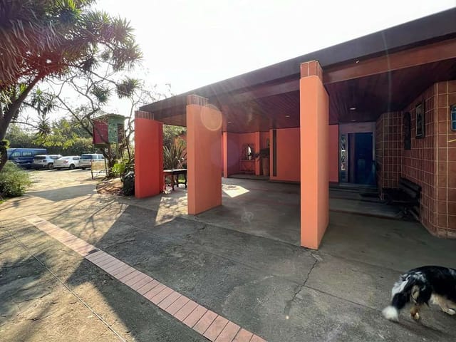 Sobrado com 2290m² 4 quartos e 4 banheiros, à venda ou para alugar, no bairro Pousada dos Bandeirantes em Carapicuíba