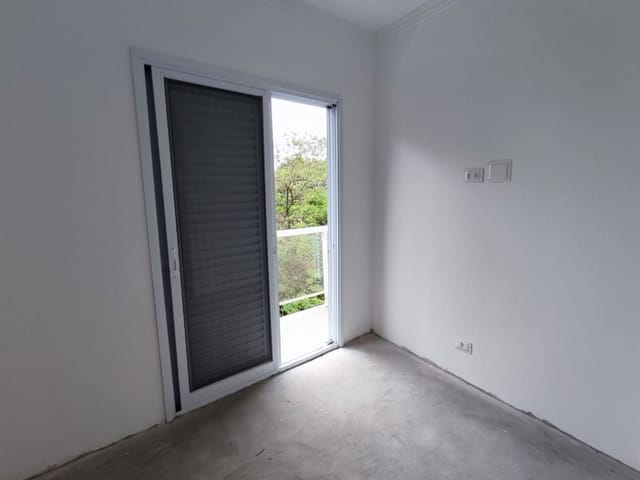 Sobrado com 138m² 3 quartos e 4 banheiros, à venda, no bairro Granja Viana em Cotia