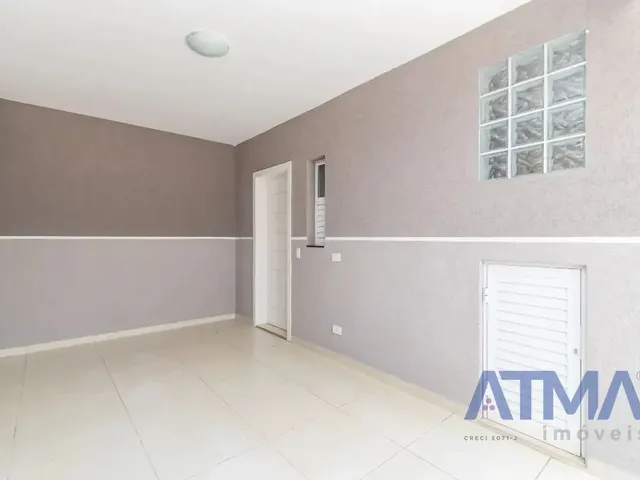 Sobrado com 100m² 3 quartos e 3 banheiros, para alugar, no bairro Portão em Curitiba
