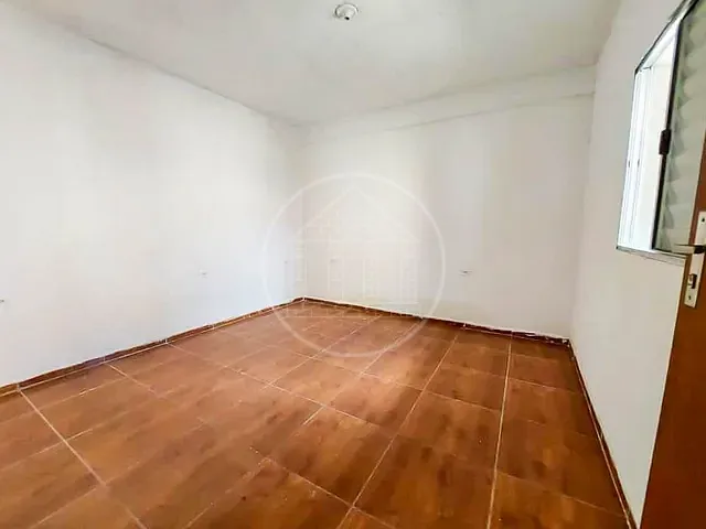 Sobrado com 138m² 8 quartos e 5 banheiros, à venda, no bairro Jardim Cliper em São Paulo
