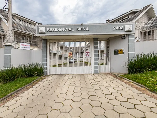 Sobrado com 135m² 3 quartos e 3 banheiros, à venda, no bairro Parolin em Curitiba