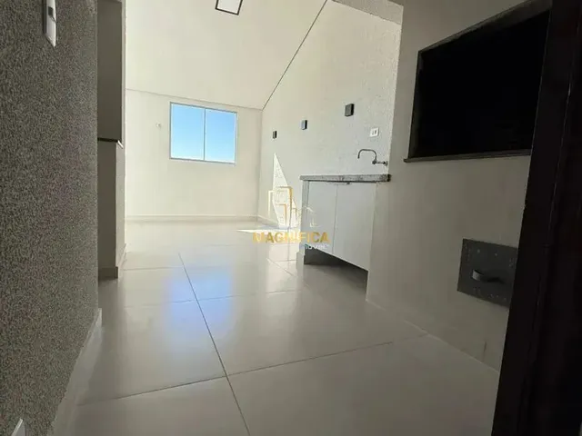 Sobrado 3 quartos e 3 banheiros, à venda, no bairro Santa Felicidade em Curitiba