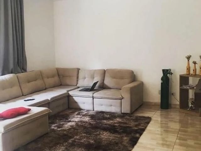 Sobrado com 372m² 6 quartos e 5 banheiros, à venda, no bairro Jardim Lina em Cotia