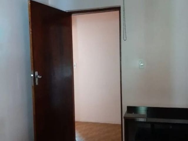 Sobrado com 140m² 3 quartos e 2 banheiros, à venda, no bairro Parque Turiguara em Cotia