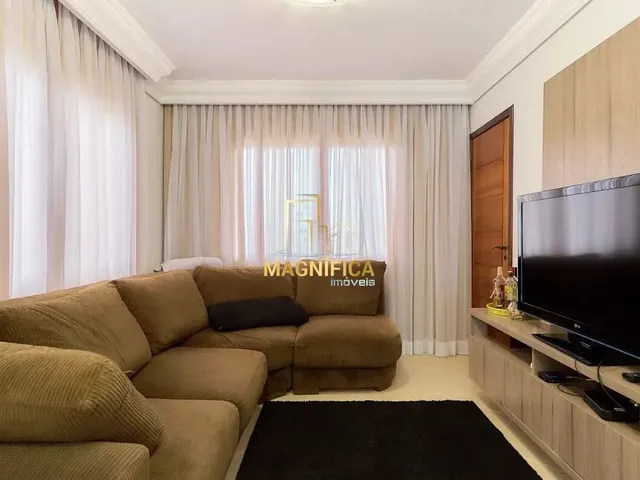 Sobrado 3 quartos e 3 banheiros, para alugar, no bairro Pilarzinho em Curitiba