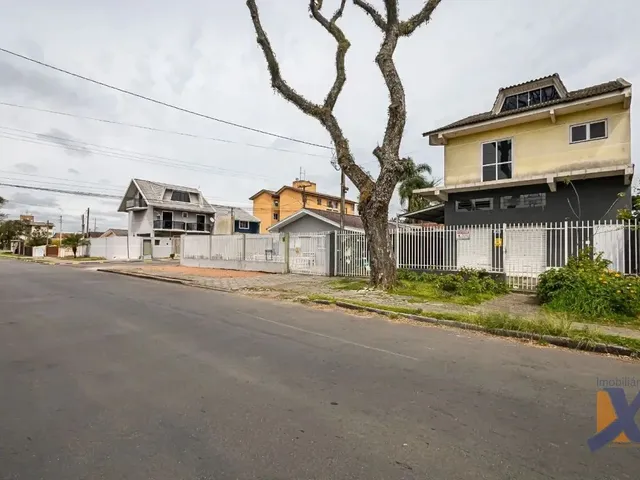 Sobrado com 300m² 2 quartos e 3 banheiros, para alugar, no bairro Cidade Industrial em Curitiba