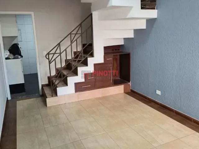 Sobrado 3 quartos e 2 banheiros, à venda, no bairro Nova Petrópolis em São Bernardo do Campo
