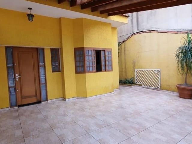 Sobrado com 141m² 3 quartos e 3 banheiros, à venda, no bairro Quitaúna em Osasco