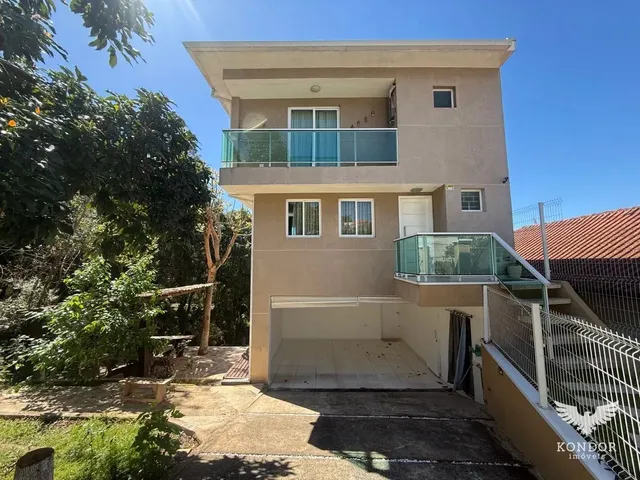 Sobrado com 450m² 3 quartos e 4 banheiros, para alugar, no bairro São João em Curitiba