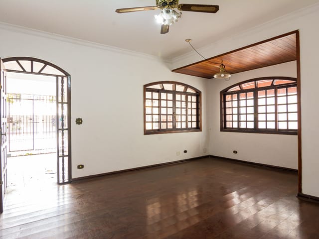 Sobrado com 135m² 5 quartos e 4 banheiros, à venda, no bairro Conjunto Residencial Butantã em São Paulo