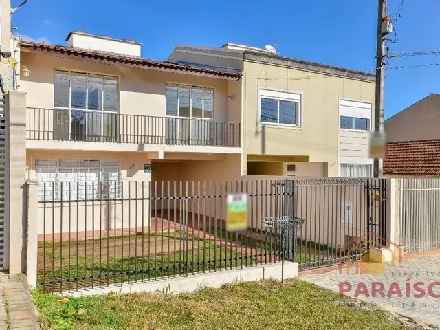 Sobrado 3 quartos e 1 banheiro, para alugar, no bairro Campina do Siqueira em Curitiba