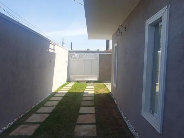 Sobrado com 160m² 3 quartos e 2 banheiros, à venda, no bairro Balneário Gaivota em Itanhaém