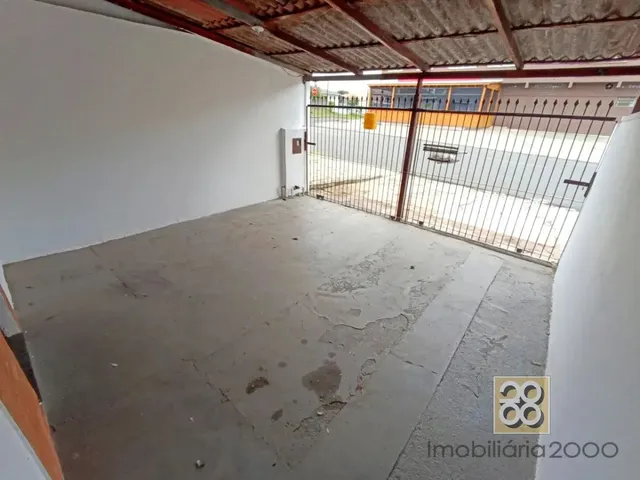 Sobrado 3 quartos e 1 banheiro, para alugar, no bairro Cajuru em Curitiba