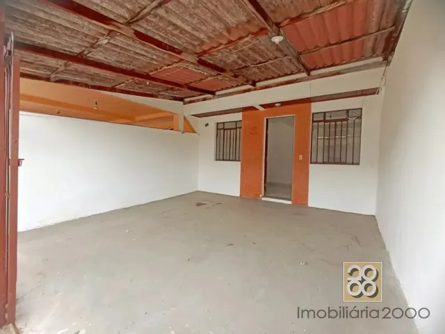 Sobrado 3 quartos e 1 banheiro, para alugar, no bairro Cajuru em Curitiba