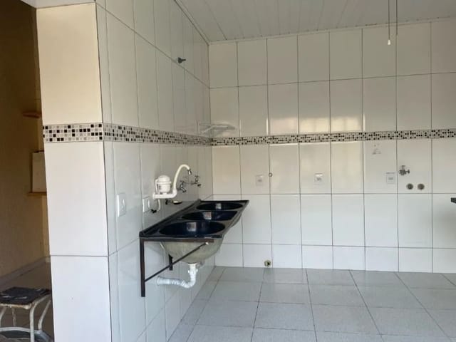 Sobrado com 815m² 4 quartos e 3 banheiros, à venda, no bairro Parque Dom Henrique em Cotia
