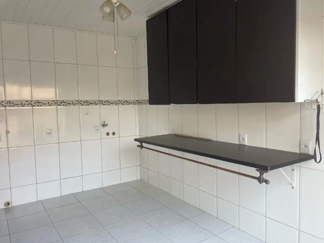 Sobrado com 815m² 4 quartos e 3 banheiros, à venda, no bairro Parque Dom Henrique em Cotia