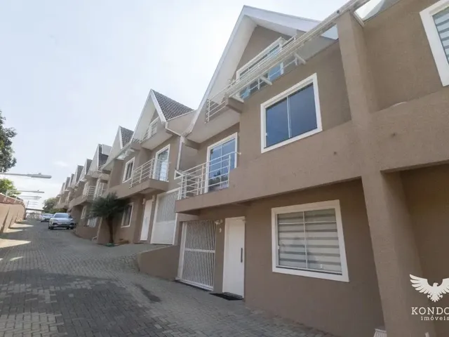 Sobrado com 142m² 3 quartos e 4 banheiros, à venda, no bairro Orleans em Curitiba