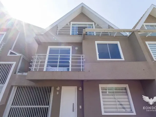 Sobrado com 142m² 3 quartos e 4 banheiros, à venda, no bairro Orleans em Curitiba