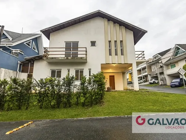 Sobrado 3 quartos e 1 banheiro, para alugar, no bairro Cachoeira em Curitiba