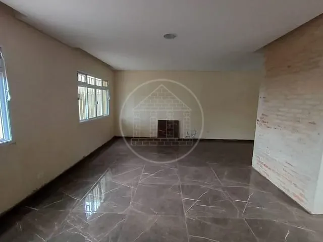 Sobrado com 170m² 4 quartos e 4 banheiros, à venda, no bairro Jardim Herplin em São Paulo