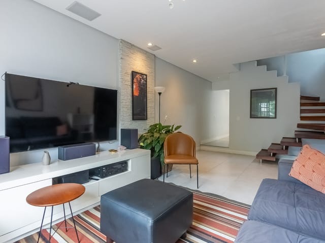 Sobrado com 102m² 3 quartos e 2 banheiros, à venda, no bairro Vila Império em São Paulo