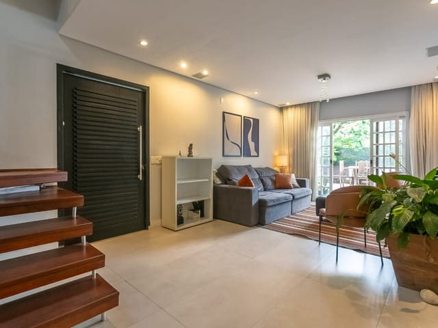 Sobrado com 102m² 3 quartos e 2 banheiros, à venda, no bairro Vila Império em São Paulo