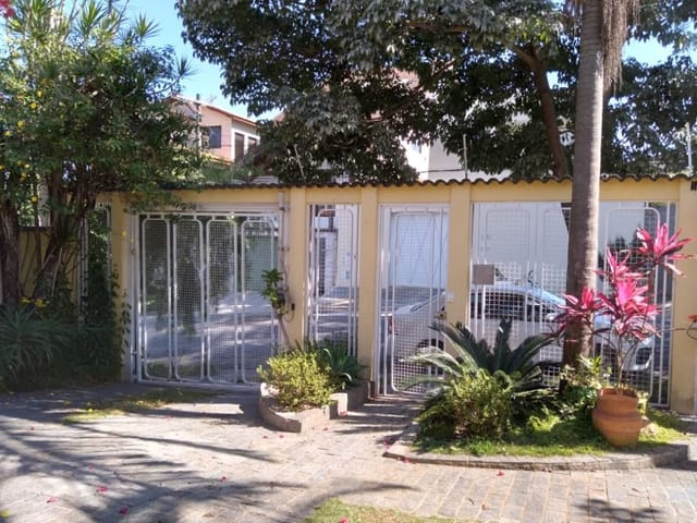 Sobrado com 455m² 3 quartos e 5 banheiros, à venda, no bairro Parque dos Príncipes em São Paulo