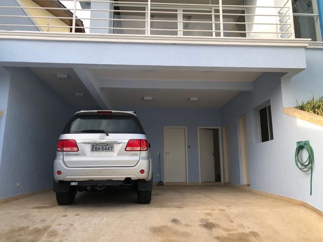 Sobrado com 330m² 4 quartos e 3 banheiros, à venda, no bairro Parque dos Príncipes em São Paulo